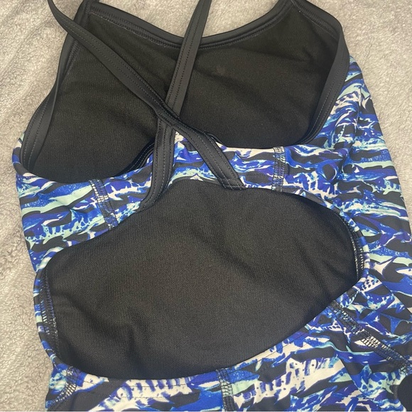 Sporti Shark Print Thin Strap One Piece Swimsuit Youth - Picture 5 of 5